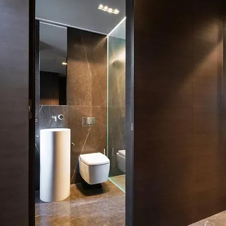 Peaceful Luxury Escape In The Heart Of 诺雷成奥
